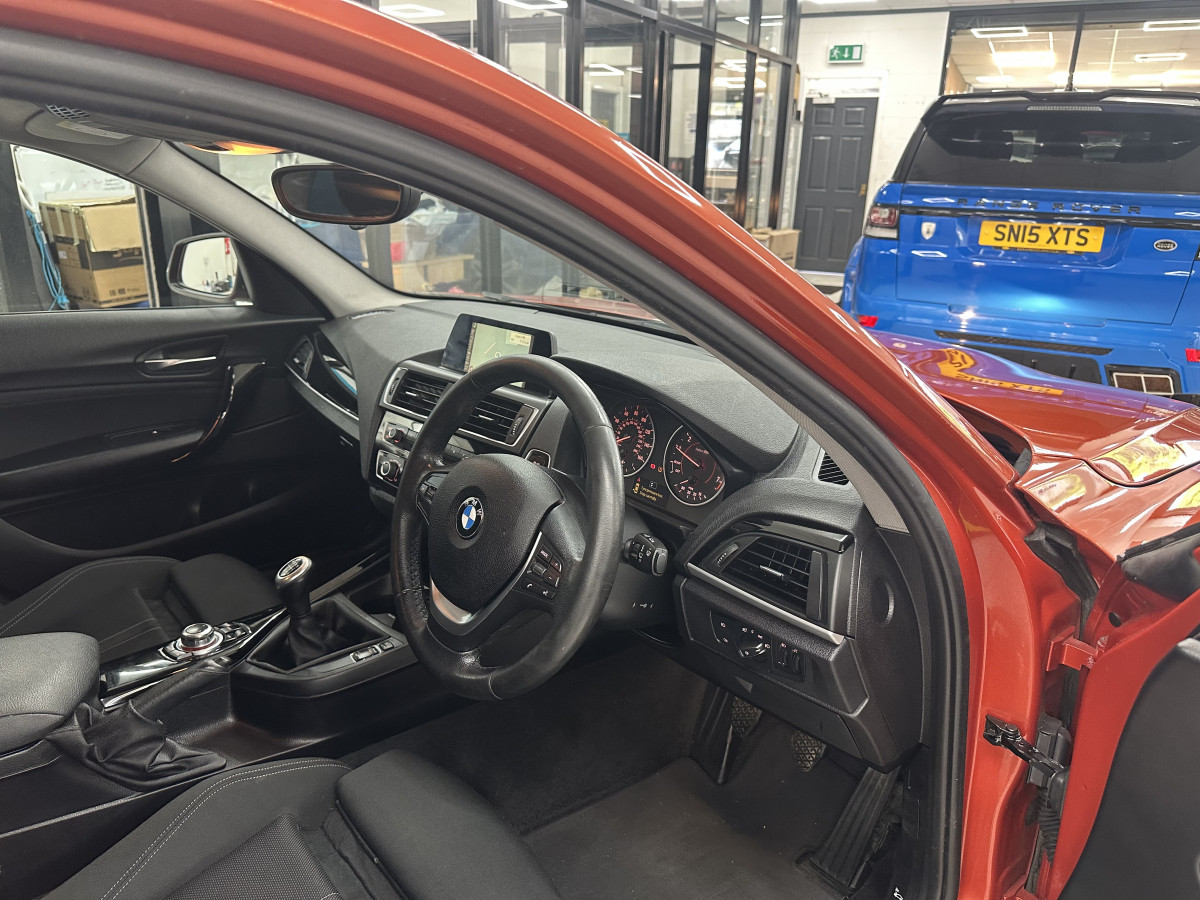 2017 (JULY) BMW 118i SPORT S/S 5 DOOR — Finished in BURNT ORANGE