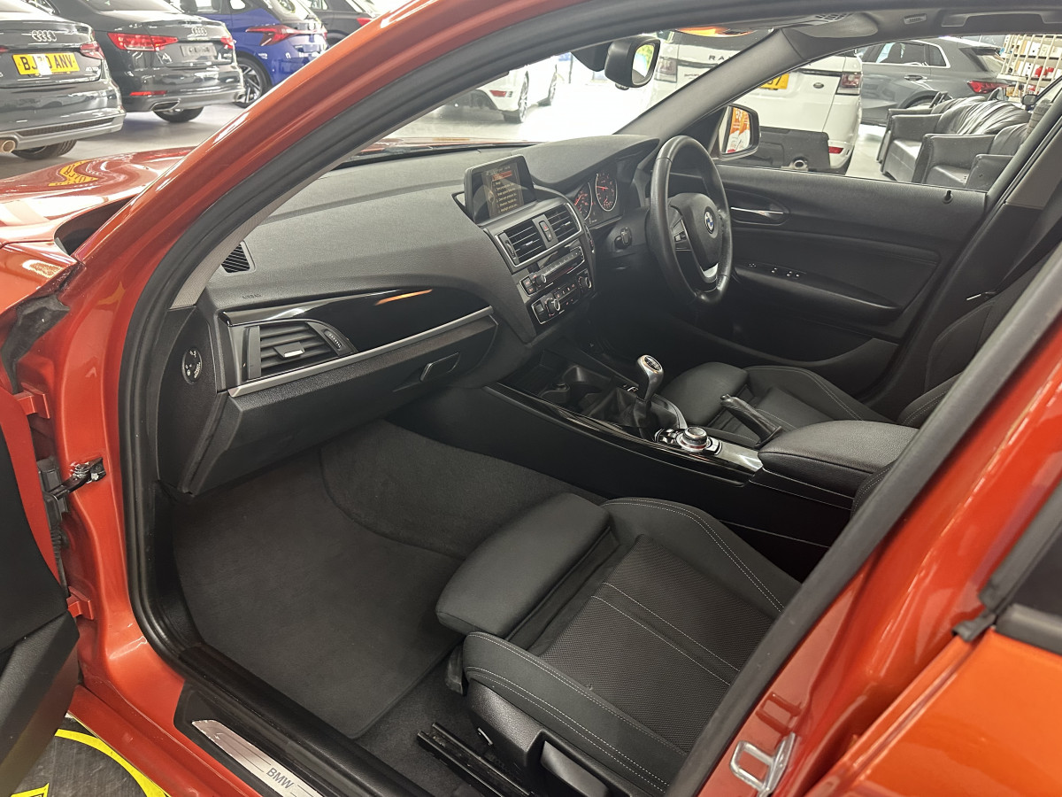 2017 (JULY) BMW 118i SPORT S/S 5 DOOR — Finished in BURNT ORANGE