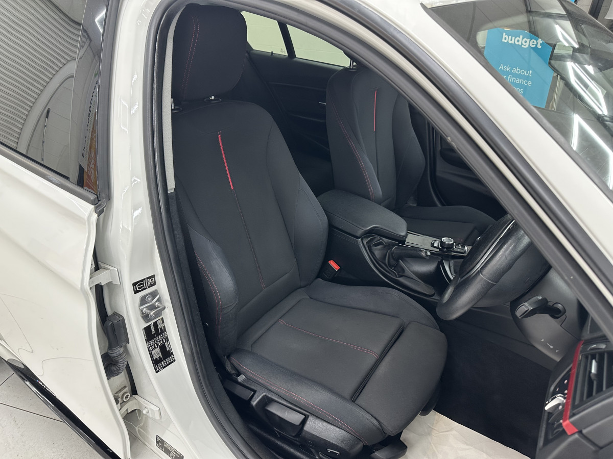 2015 (MARCH) BMW 320D SPORT  — BLACK SPORTS TRIM — ONLY 89,000 MILES