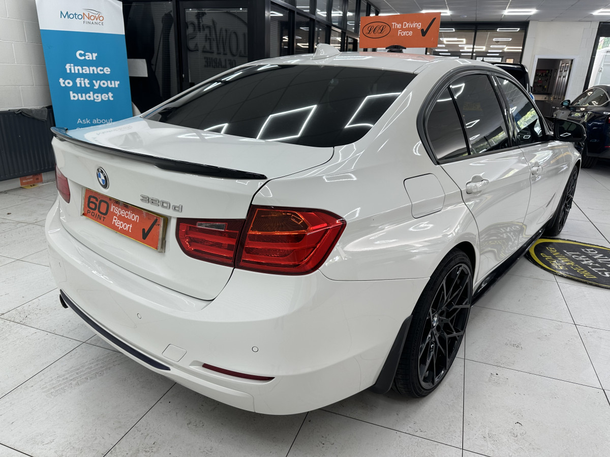 2015 (MARCH) BMW 320D SPORT  — BLACK SPORTS TRIM — ONLY 89,000 MILES