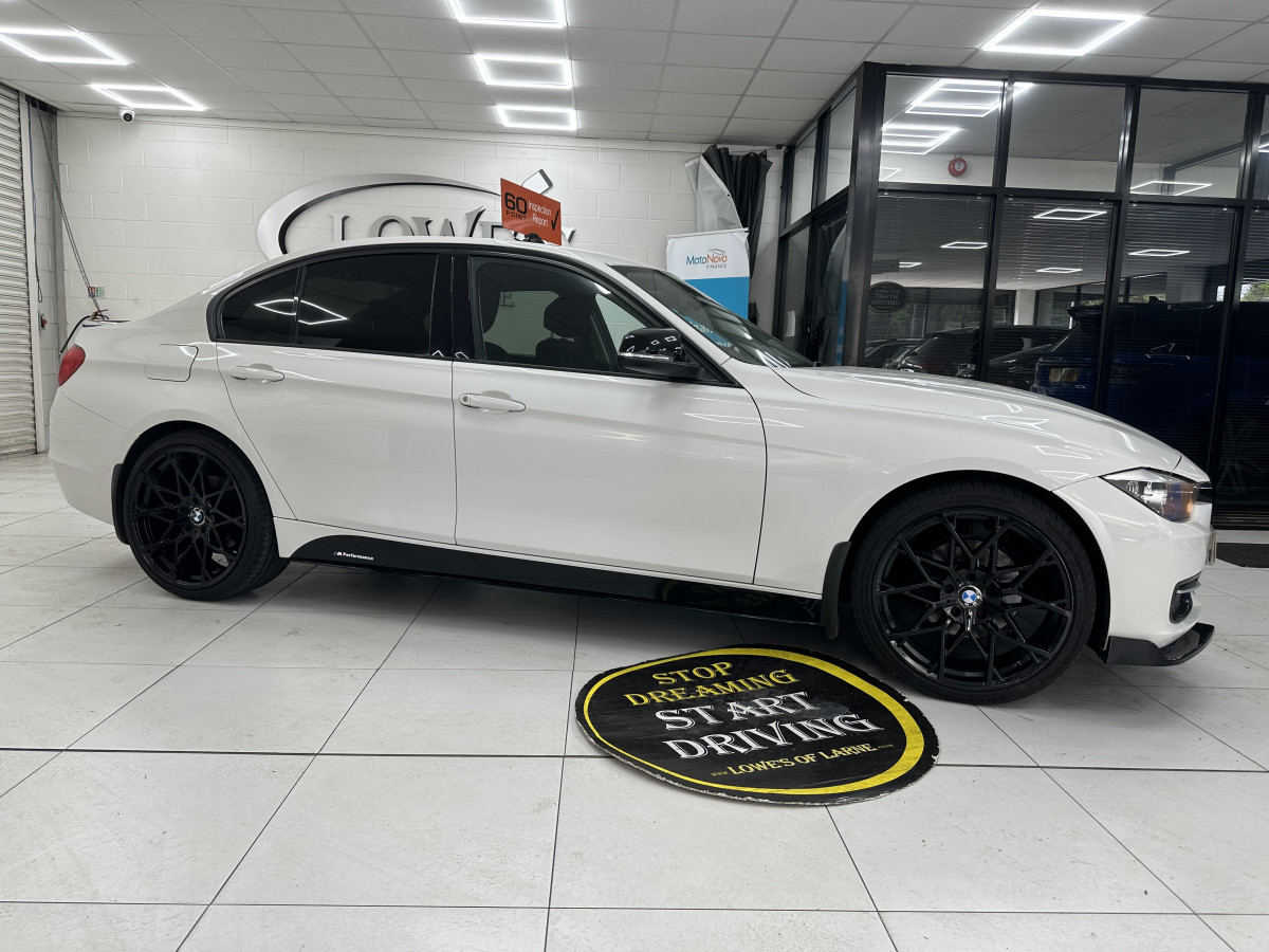 2015 (MARCH) BMW 320D SPORT  — BLACK SPORTS TRIM — ONLY 89,000 MILES
