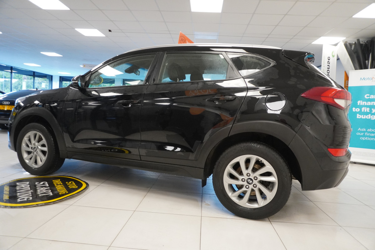 2017 HYUNDAI TUCSON1.7 CRDi SE BlueDRIVE with ONLY 89K