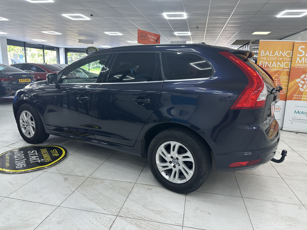 2016 (JUNE) VOLVO XC60 D4 (190) SE NAV GEARTRONIC/AUTOMATIC with ONLY 78K