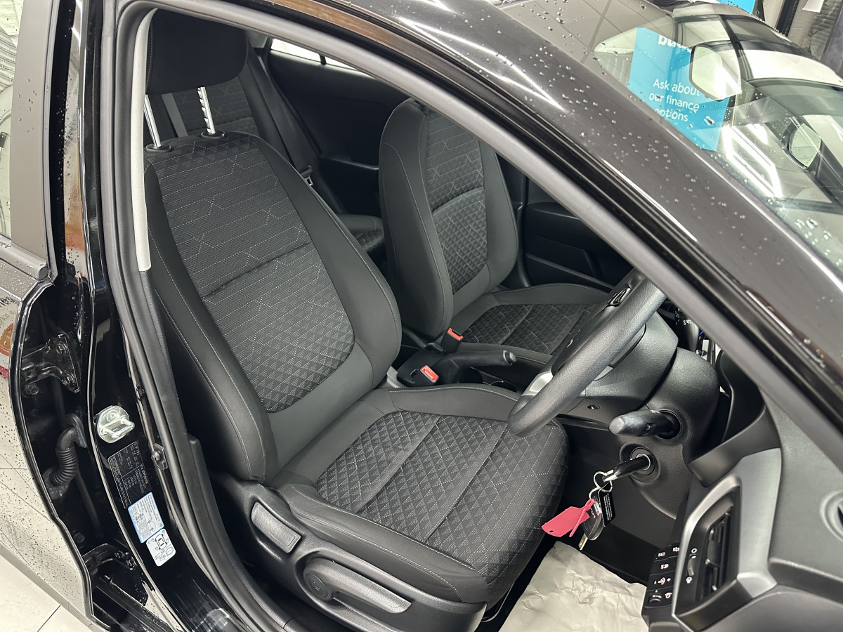 2023 (JUNE) KIA RIO 1 1.2 DPi 5 DOOR