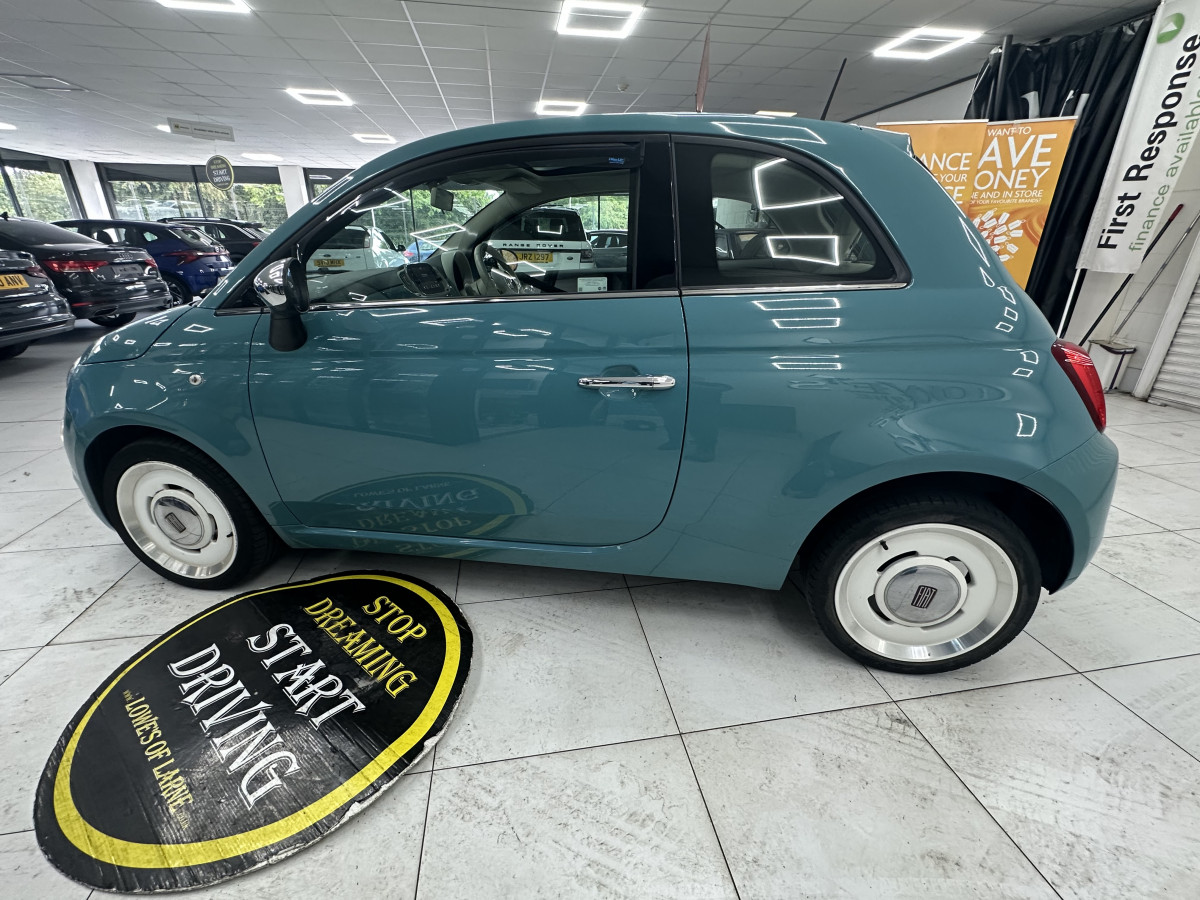 2017 (JULY) FIAT 500 1.2 ANNIVERSARIO LIMITED EDITION with ONLY 44,000 MILES — FULLY LOADED