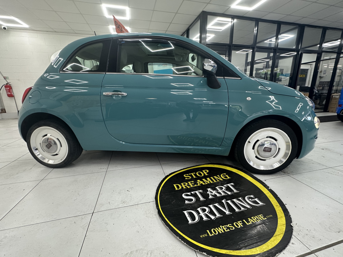2017 (JULY) FIAT 500 1.2 ANNIVERSARIO LIMITED EDITION with ONLY 44,000 MILES — FULLY LOADED