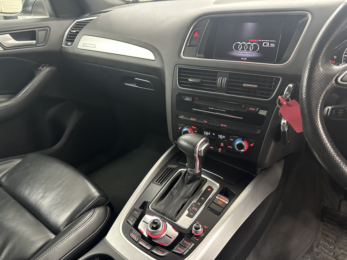 2014 (NOV) AUDI Q5 2.0 TDi S LINE PLUS QUATTRO AUTOMATIC with BLACK LEATHER