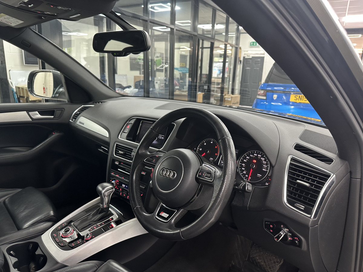 2014 (NOV) AUDI Q5 2.0 TDi S LINE PLUS QUATTRO AUTOMATIC with BLACK LEATHER