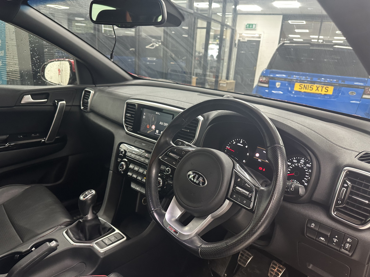 2020 KIA SPORTAGE 1.6 CRDi Mhev GT LINE with ONLY 45,000 MILES — FULLY LOADED