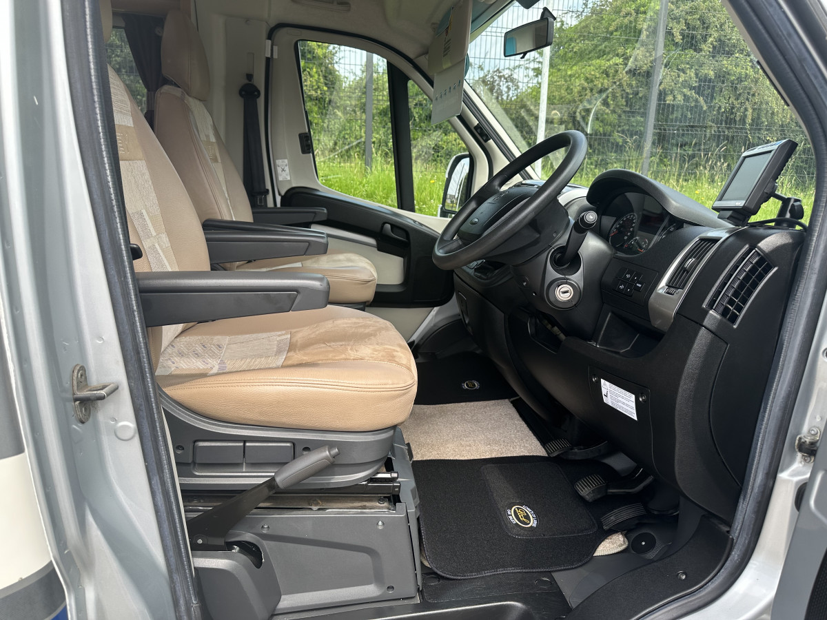 2012 PEUGEOT BOXER 2.2 HDi BAILEY APPROACH 745 MOTORHOME with ONLY 26,000 MILES (REAR FIX FRENCH BED LAYOUT)