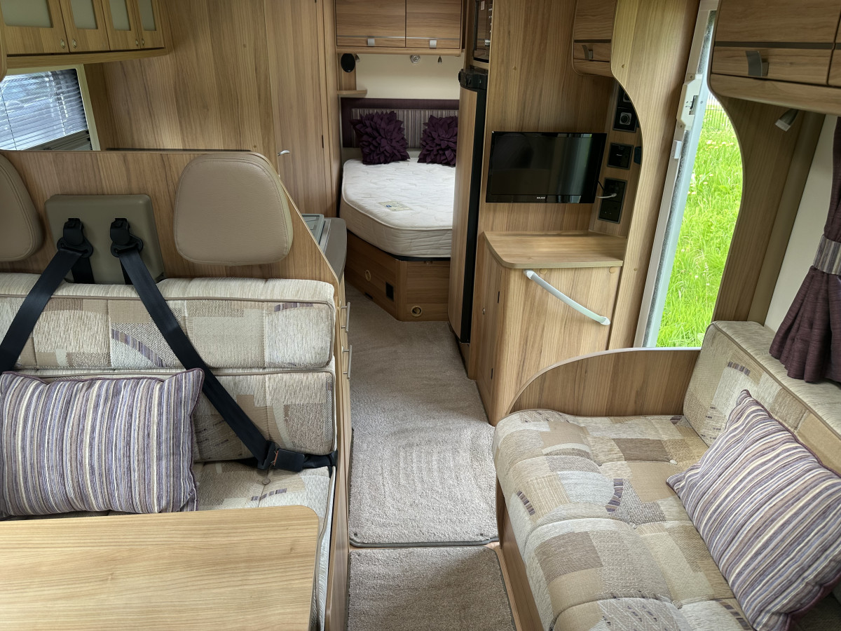 2012 PEUGEOT BOXER 2.2 HDi BAILEY APPROACH 745 MOTORHOME with ONLY 26,000 MILES (REAR FIX FRENCH BED LAYOUT)