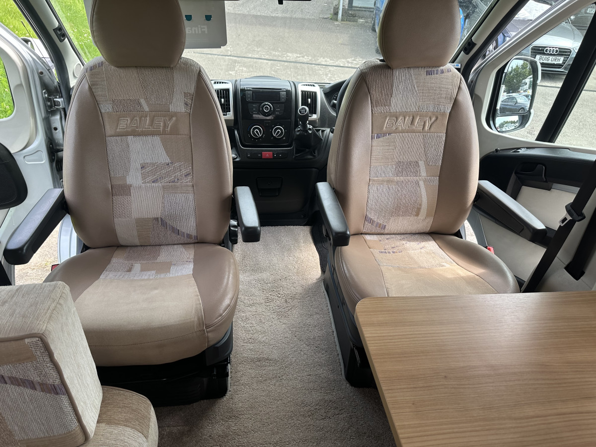 2012 PEUGEOT BOXER 2.2 HDi BAILEY APPROACH 745 MOTORHOME with ONLY 26,000 MILES (REAR FIX FRENCH BED LAYOUT)