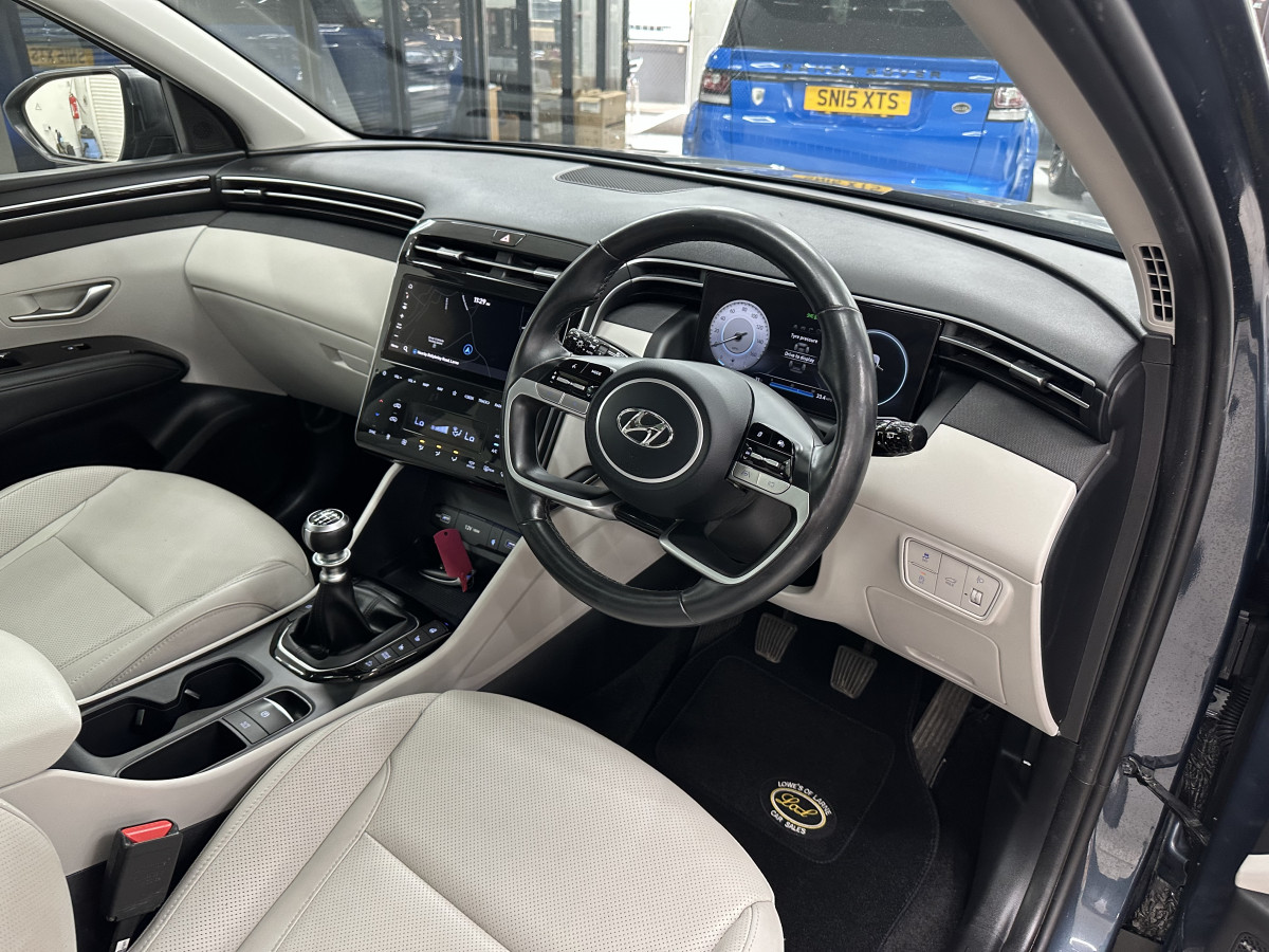 2023 HYUNDAI TUCSON 1.6 TGDi ULTIMATE with ONLY 26,000 MILES, FULLY LOADED LEATHER, PANORAMIC ROOF, SAT NAV