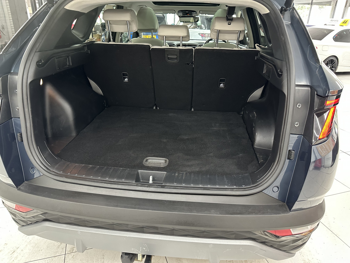 2023 HYUNDAI TUCSON 1.6 TGDi ULTIMATE with ONLY 26,000 MILES, FULLY LOADED LEATHER, PANORAMIC ROOF, SAT NAV