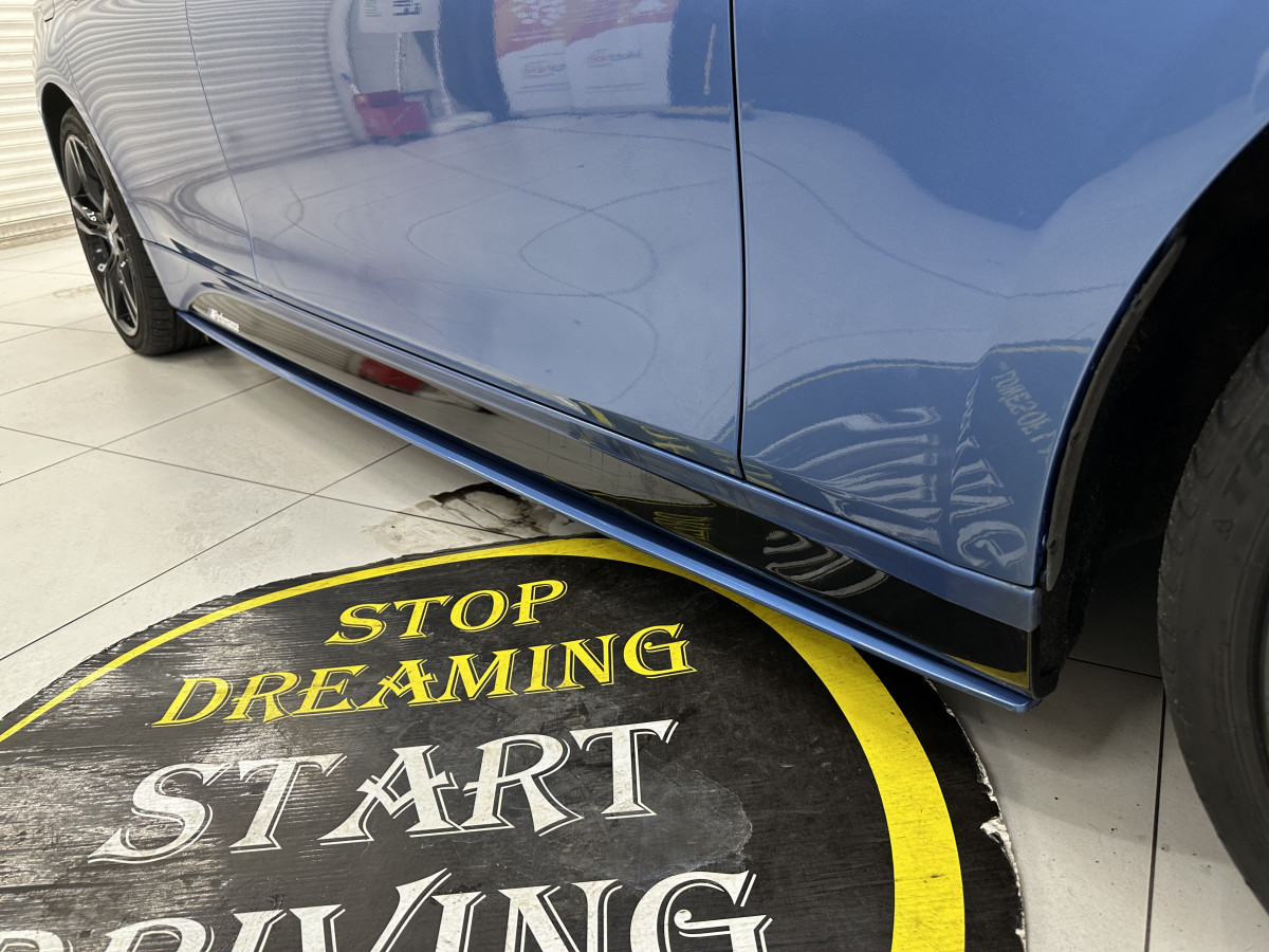 2013 (SEPT) BMW 318D SPORT AUTOMATIC — BLACK LEATHER SPORTS TRIM and FULL BODY KIT