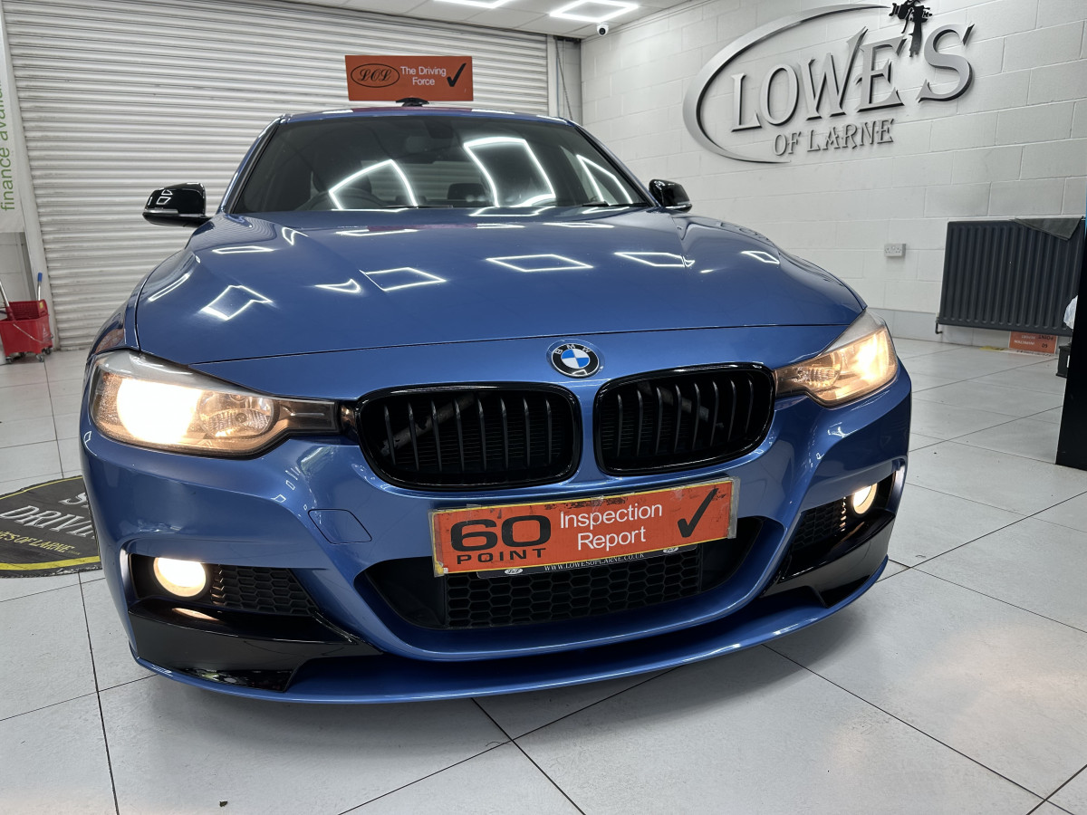 2013 (SEPT) BMW 318D SPORT AUTOMATIC — BLACK LEATHER SPORTS TRIM and FULL BODY KIT