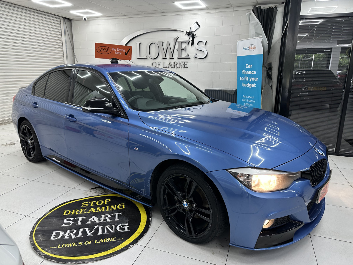 2013 (SEPT) BMW 318D SPORT AUTOMATIC — BLACK LEATHER SPORTS TRIM and FULL BODY KIT