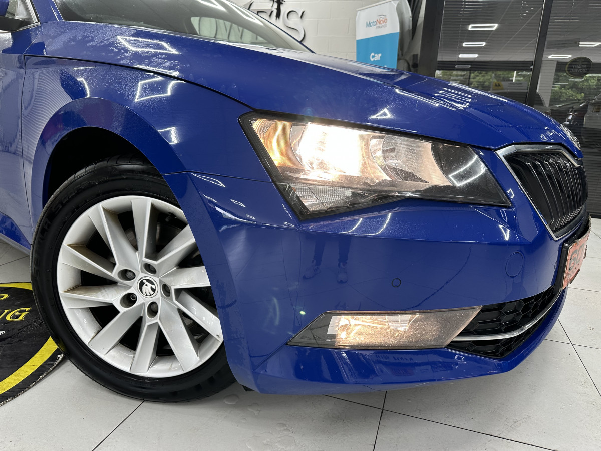 2018 SKODA SUPERB 2.0 TDi SE TECHNOLOGY DSG AUTOMATIC with only 88,000 Miles