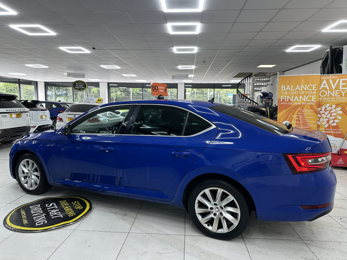 2018 SKODA SUPERB 2.0 TDi SE TECHNOLOGY DSG AUTOMATIC with only 88,000 Miles
