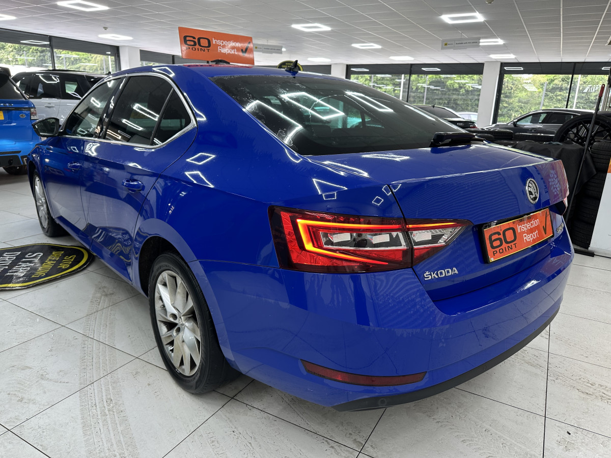 2018 SKODA SUPERB 2.0 TDi SE TECHNOLOGY DSG AUTOMATIC with only 88,000 Miles