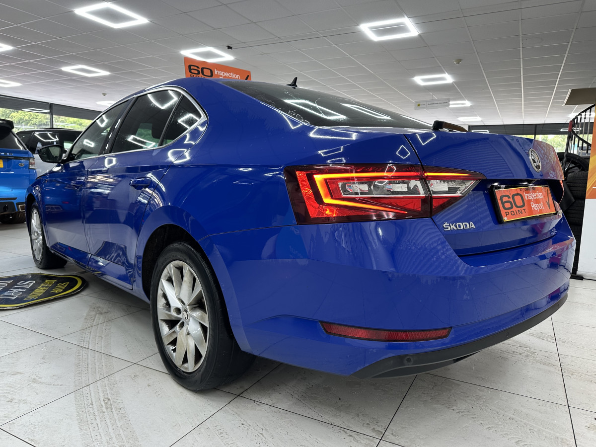 2018 SKODA SUPERB 2.0 TDi SE TECHNOLOGY DSG AUTOMATIC with only 88,000 Miles
