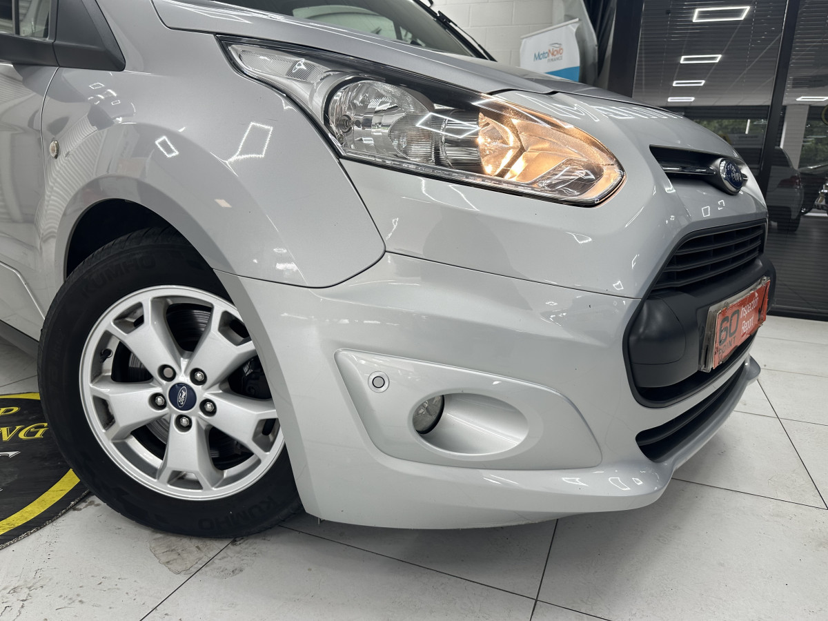 2018 (APRIL) FORD GRAND TOURNEO CONNECT 1.5 TDCi 120 TITANIUM AUTOMATIC– 4 SEATER PLUS WHEELCHAIR ACCESSABLE VEHICLE — ONLY 27K— NO VAT
