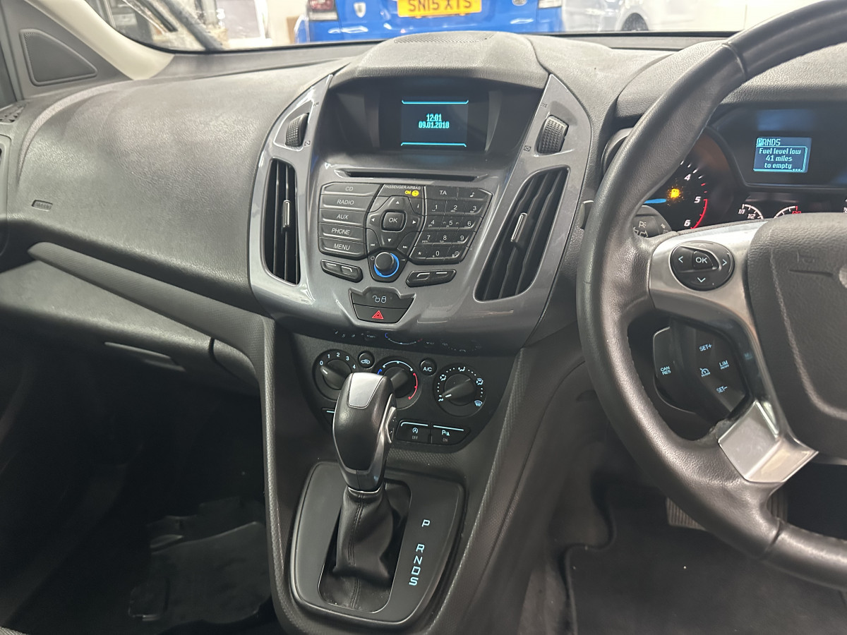2018 (APRIL) FORD GRAND TOURNEO CONNECT 1.5 TDCi 120 TITANIUM AUTOMATIC– 4 SEATER PLUS WHEELCHAIR ACCESSABLE VEHICLE — ONLY 27K— NO VAT