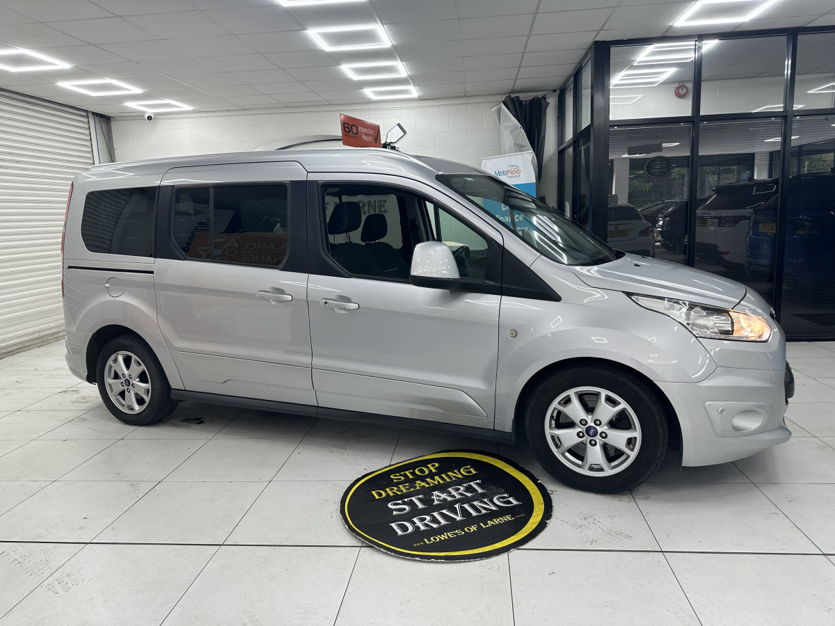 2018 (APRIL) FORD GRAND TOURNEO CONNECT 1.5 TDCi 120 TITANIUM AUTOMATIC– 4 SEATER PLUS WHEELCHAIR ACCESSABLE VEHICLE — ONLY 27K— NO VAT