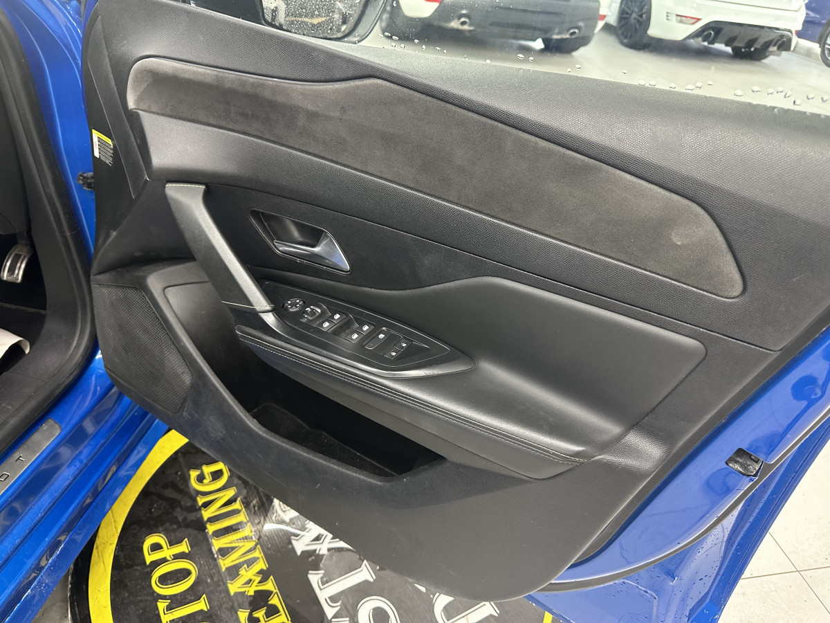 2023 (APRIL) PEUGEOT 308 1.5 BlueHDi GT AUTOMATIC — JUST A STUNNING LOOKING 308