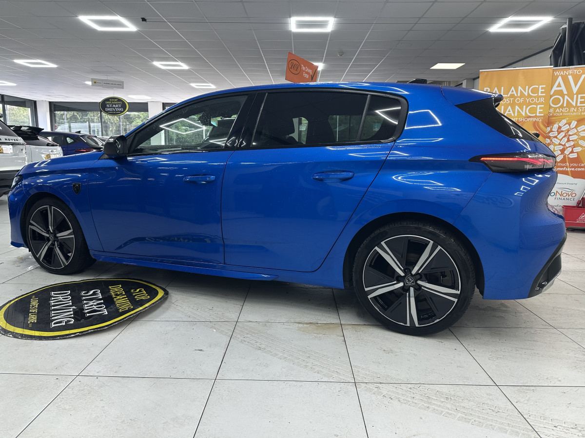 2023 (APRIL) PEUGEOT 308 1.5 BlueHDi GT AUTOMATIC — JUST A STUNNING LOOKING 308