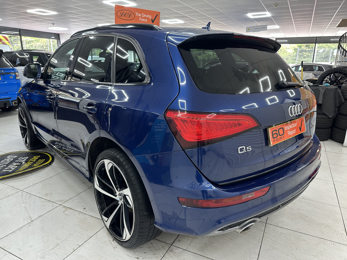 2015 (SEPT) AUDI Q5 2.0 TDi S LINE QUATTRO AUTOMATIC with BLACK LEATHER & 22″ ALLOYS