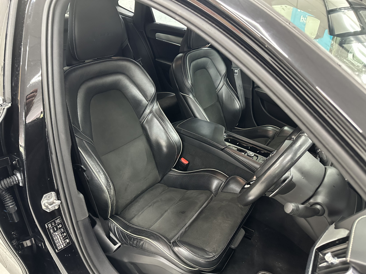 2019 VOLVO S90 2.0 D4 R-DESIGN AUTOMATIC