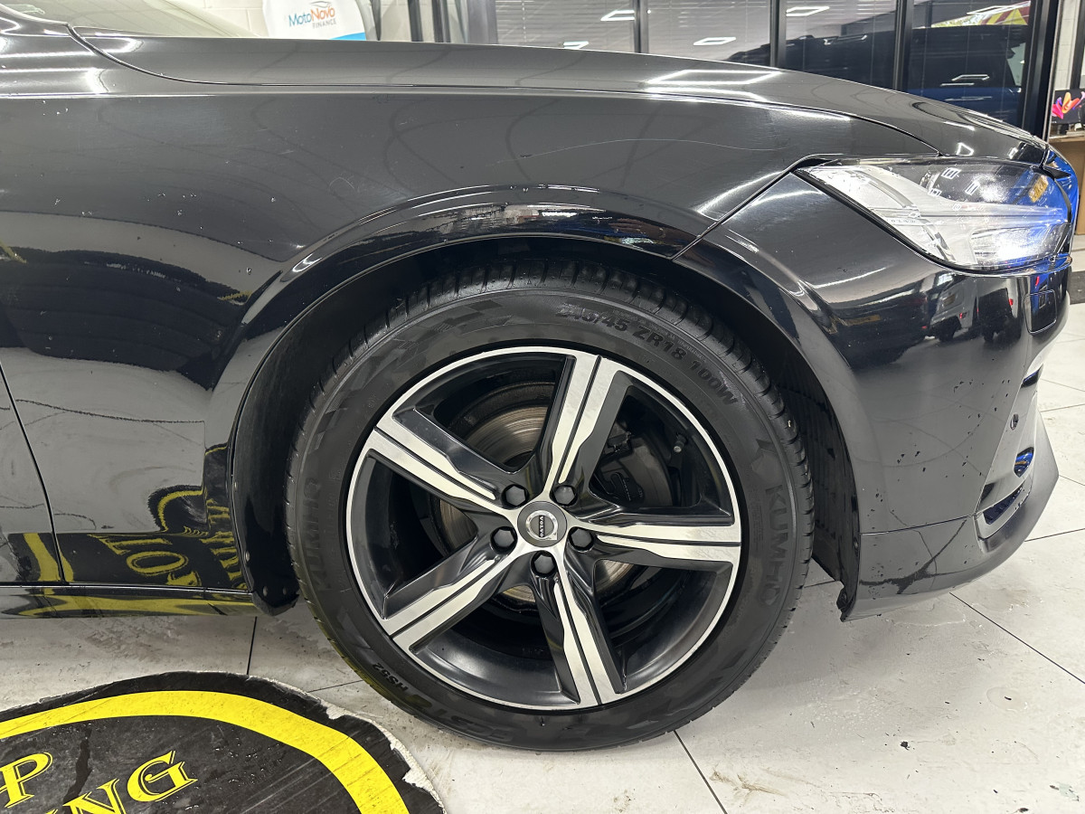 2019 VOLVO S90 2.0 D4 R-DESIGN AUTOMATIC