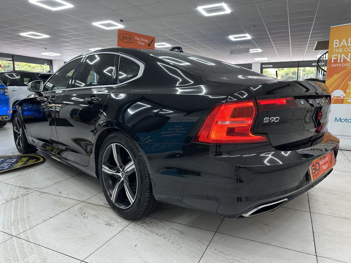 2019 VOLVO S90 2.0 D4 R-DESIGN AUTOMATIC