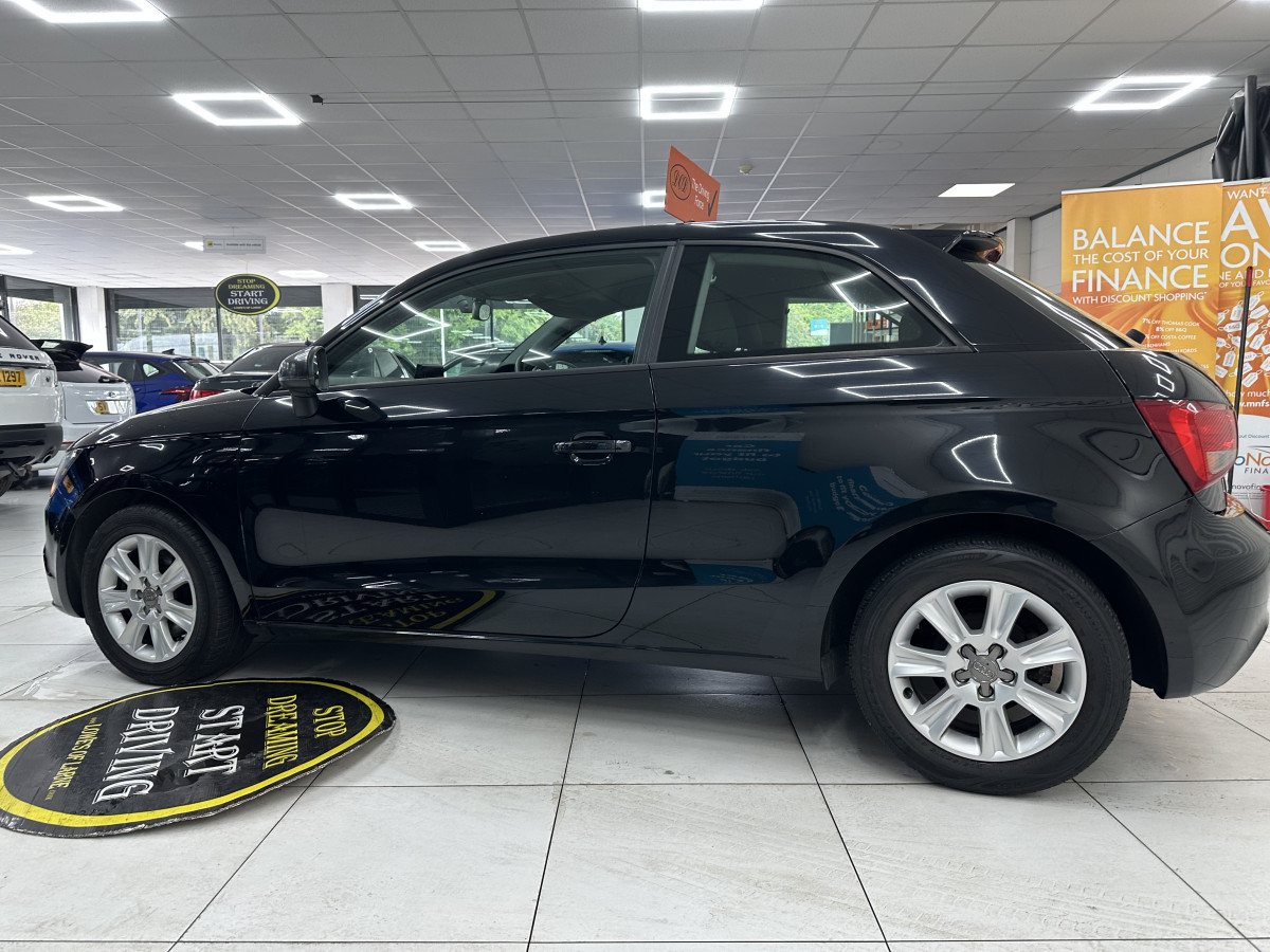 2013 (MARCH) AUDI A1 1.6 TDi SE — ONE OWNER FROM NEW — GREAT FIRST CAR — £20 TAX