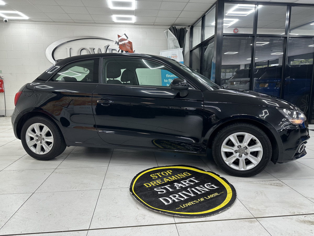 2013 (MARCH) AUDI A1 1.6 TDi SE — ONE OWNER FROM NEW — GREAT FIRST CAR — £20 TAX