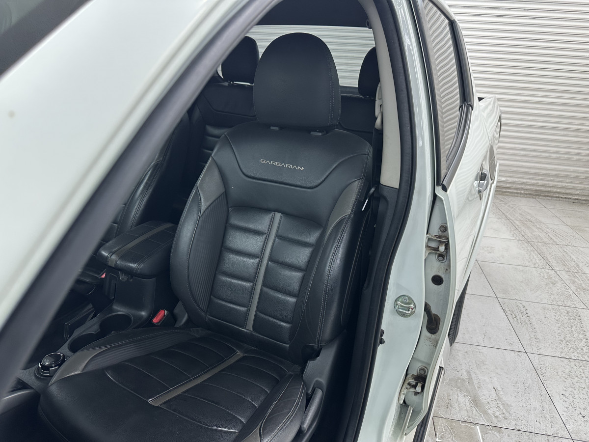2018 MITSUBISHI L200 DOUBLE CAB 2.5 DI-D 178 BARBARIAN 4WD — BLACK LEATHER & SAT NAV