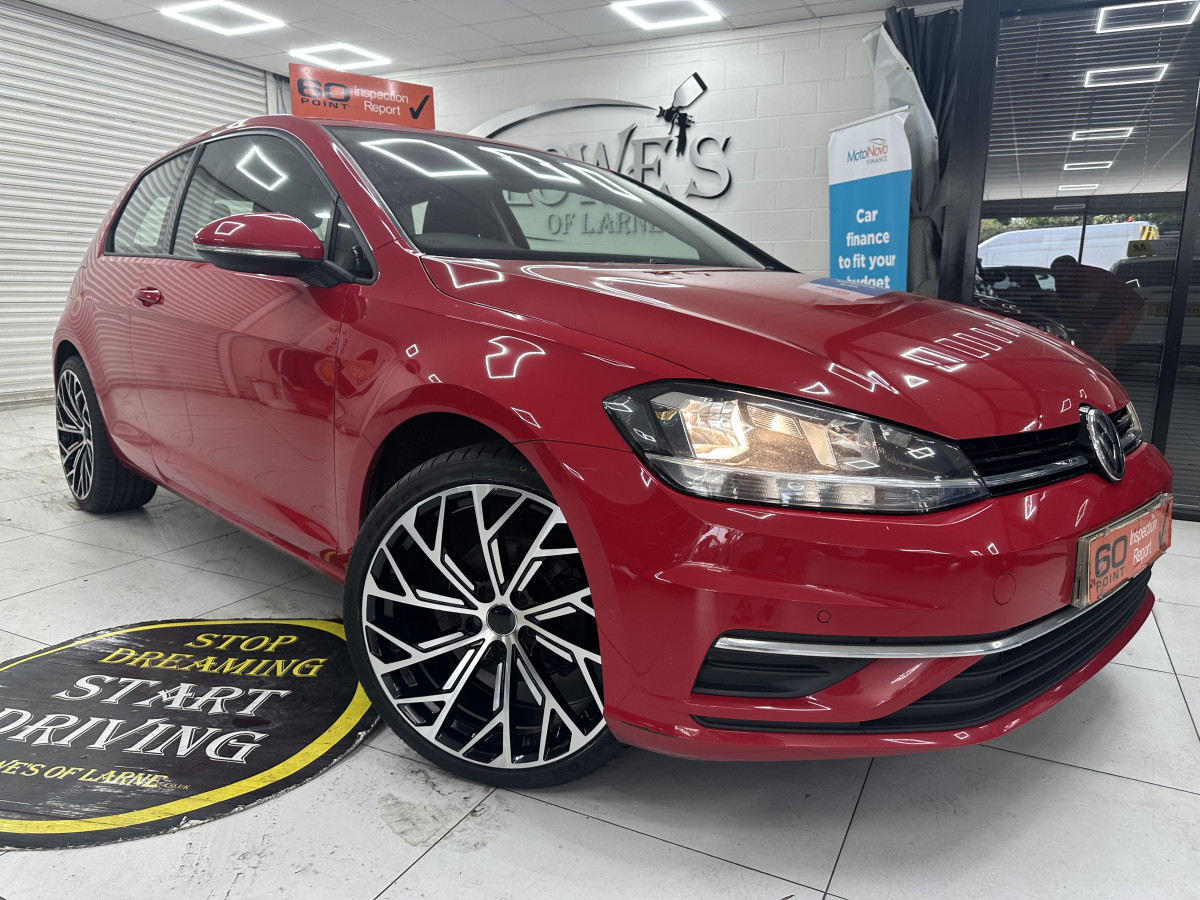 2017 (AUG) VW GOLF 1.4 TSi BMT SE NAV 3 DOOR — STUNNING GOLF — GREAT FIRST CAR
