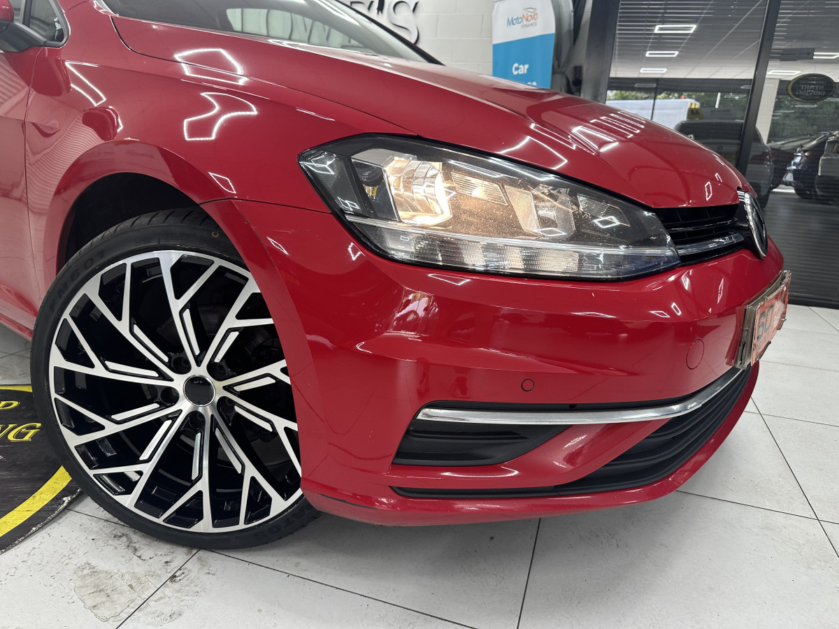 2017 (AUG) VW GOLF 1.4 TSi BMT SE NAV 3 DOOR — STUNNING GOLF — GREAT FIRST CAR