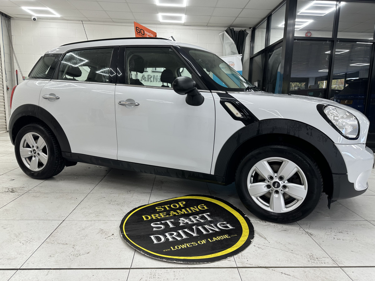 2016 (DEC) MINI COUNTRYMAN 1.6 ONE 5 DOOR — with ONLY 72,000 MILES