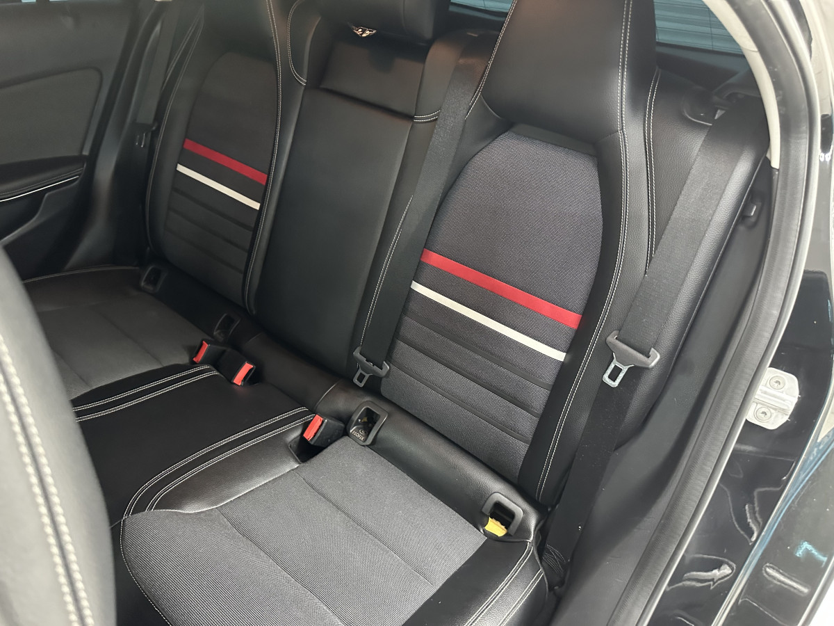 2014 (JULY) MERCEDES A180 1.5 DIESEL ECO SE — FULL SKIRTING BODY KIT & 19″ ALLOYS — £20 TAX