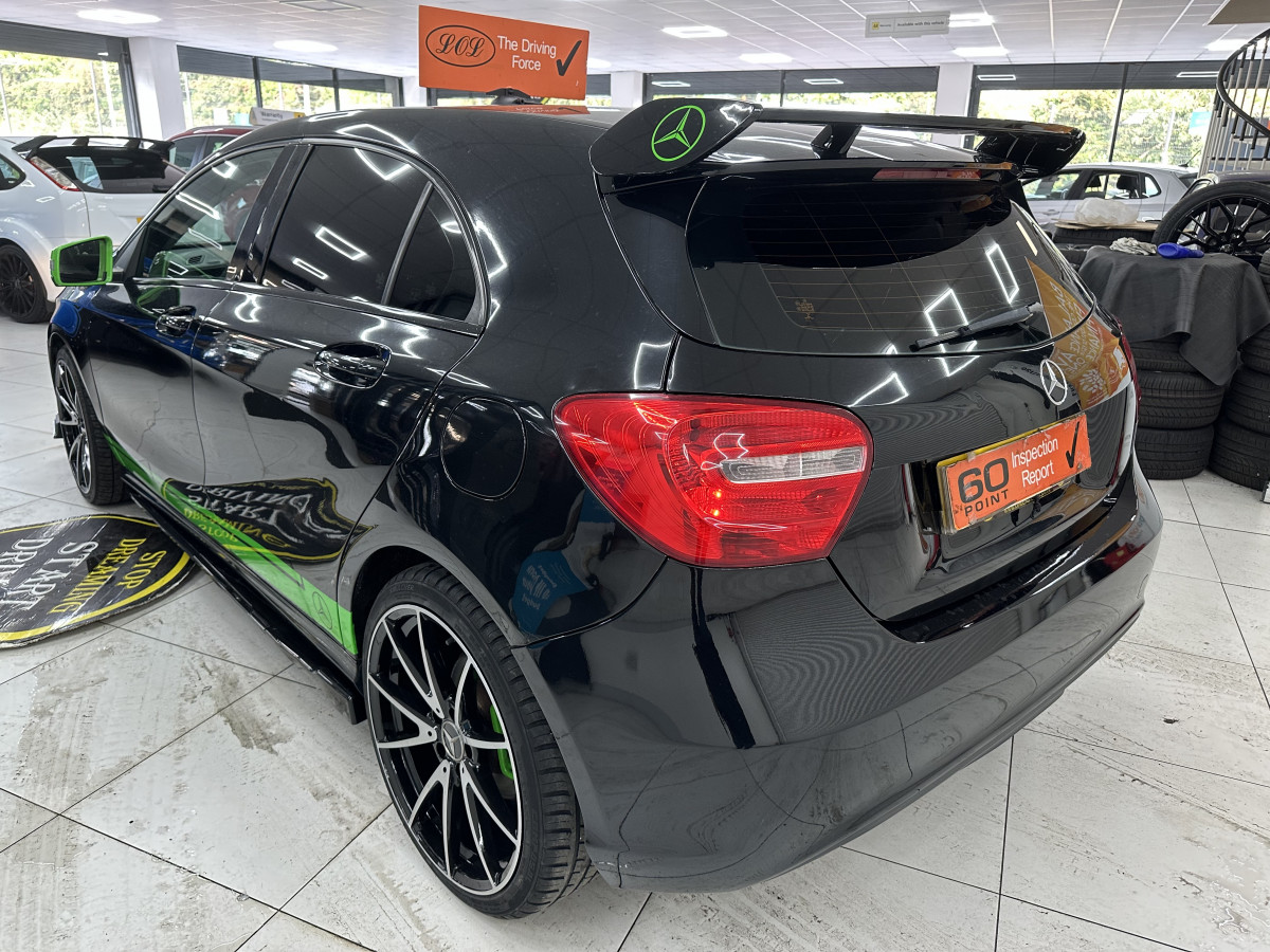 2014 (JULY) MERCEDES A180 1.5 DIESEL ECO SE — FULL SKIRTING BODY KIT & 19″ ALLOYS — £20 TAX