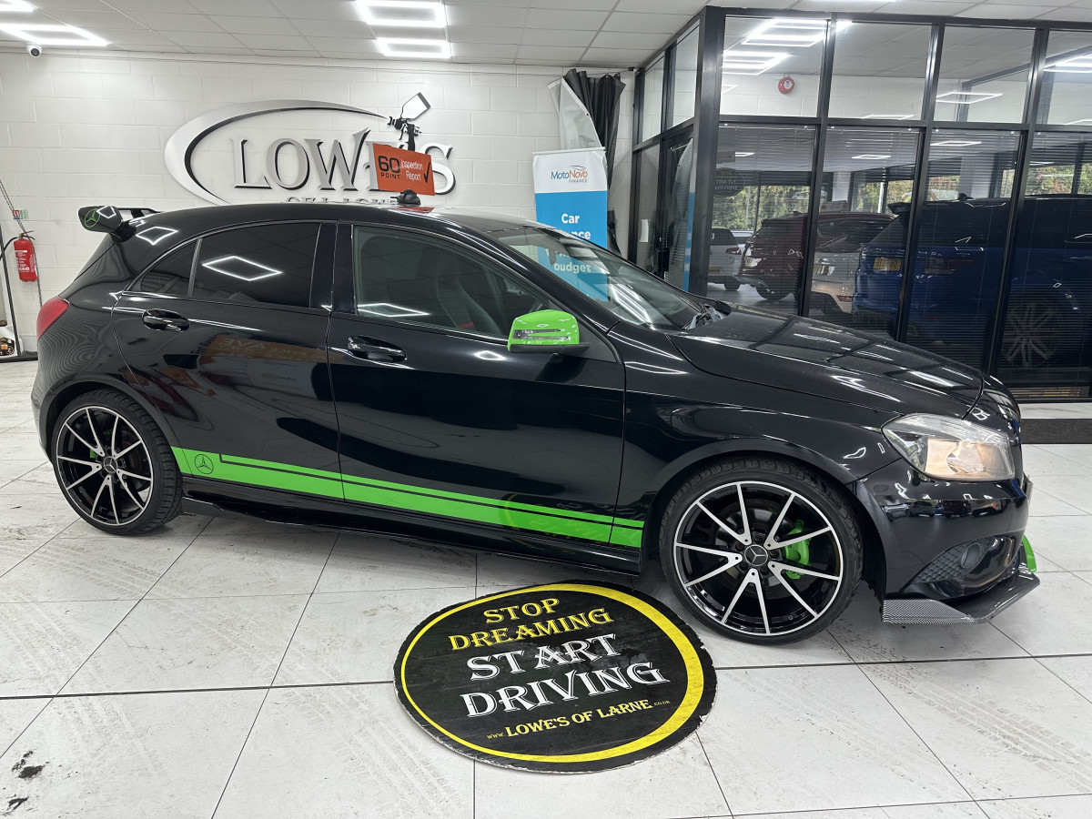 2014 (JULY) MERCEDES A180 1.5 DIESEL ECO SE — FULL SKIRTING BODY KIT & 19″ ALLOYS — £20 TAX