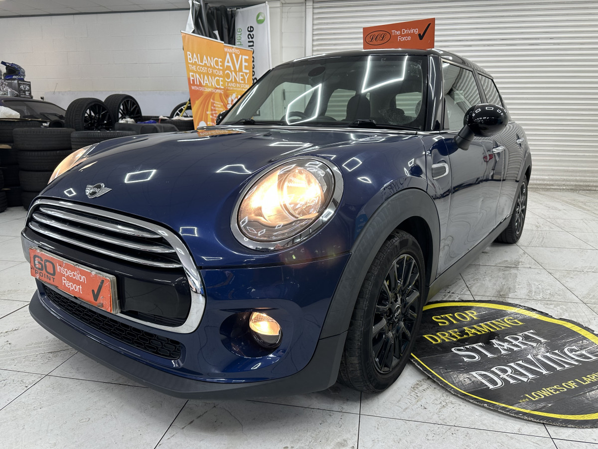 2016 MINI COOPER 1.5 DIESEL AUTOMATIC 5 DOOR — with ONLY 64,000 MILES — £20 ROAD TAX