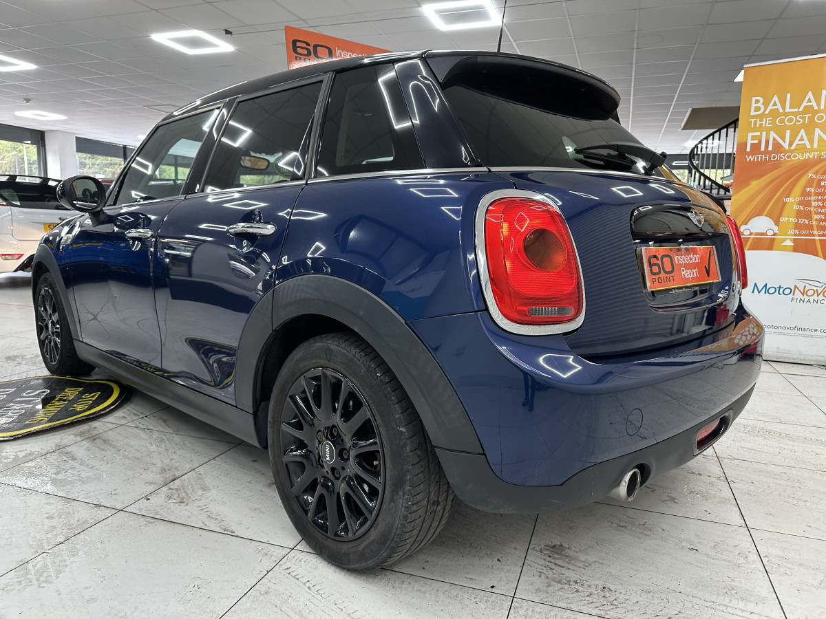 2016 MINI COOPER 1.5 DIESEL AUTOMATIC 5 DOOR — with ONLY 64,000 MILES — £20 ROAD TAX