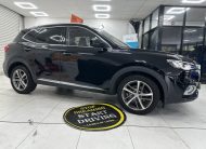 2023 MG HS 1.5 TGDi EXCLUSIVE AUTOMATIC — HOT BLACK LEATHER & SAT NAV