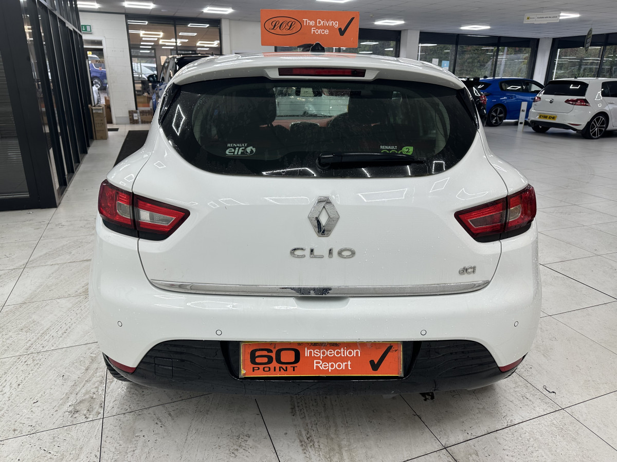 2014 RENAULT CLIO 1.5 DCi DYNAMIQUES MediaNAV with ONLY 85,000 MILES —£20 TAX