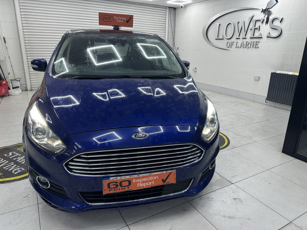 2018 (MAY) FORD S-MAX 2.0 TDCi 150 TITANIUM — 7 SEATER with PANORAMIC ROOF — FSH