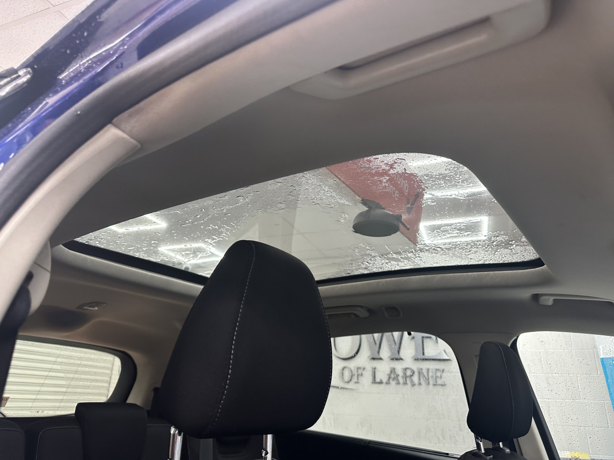 2018 (MAY) FORD S-MAX 2.0 TDCi 150 TITANIUM — 7 SEATER with PANORAMIC ROOF — FSH