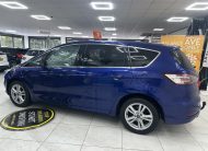 2018 (MAY) FORD S-MAX 2.0 TDCi 150 TITANIUM — 7 SEATER with PANORAMIC ROOF — FSH